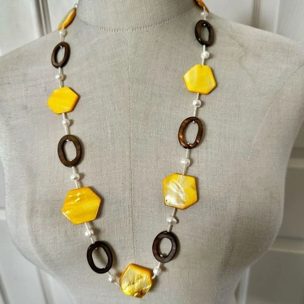Premier Designs “Butterscotch” Yellow Shell & Pearl Necklace